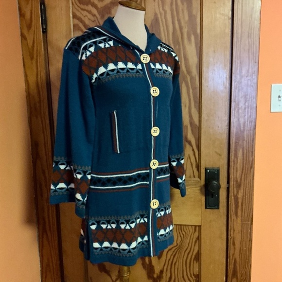 Vintage 70s OOAK. Bell sleeve Shacket - Picture 3 of 11